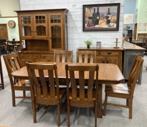 Rolla Quarter Sawn Dining Collection